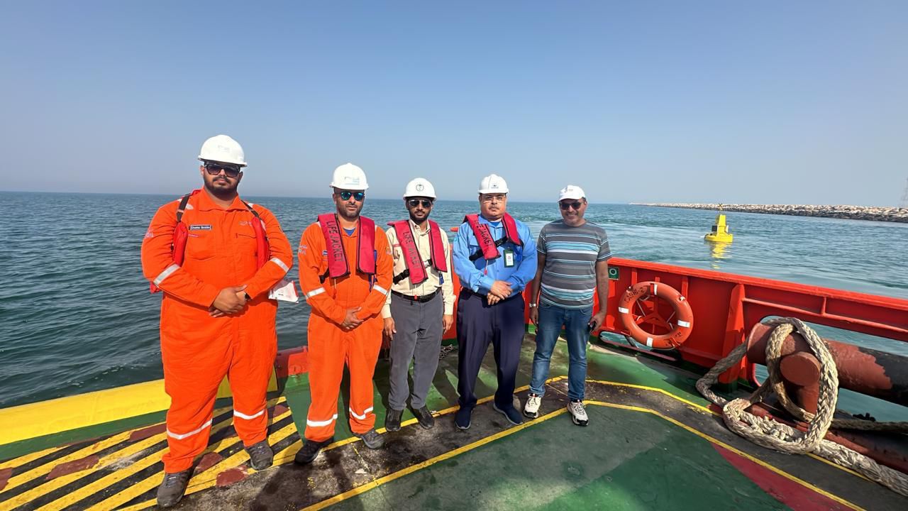 Always with the big and the elite